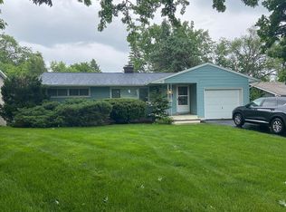 132 Clearview Rd, Syracuse, NY 13214