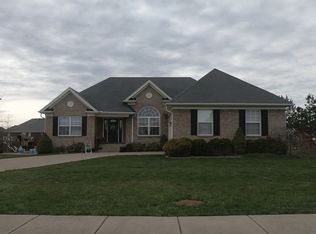 171 Crimson Creek Dr, Mount Washington, KY 40047
