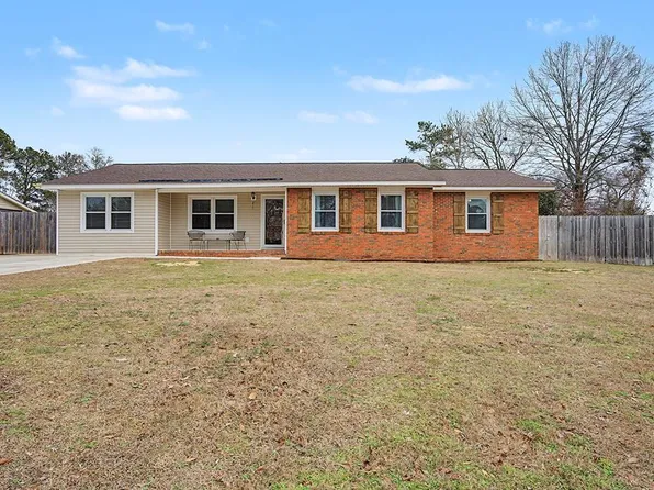 109 Lee Dr, Leesburg, GA 31763