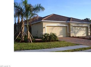 14582 Grapevine Dr, Naples, FL 34114
