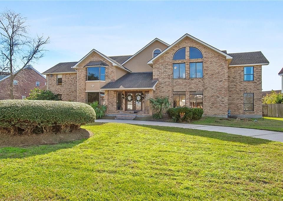 1st image of 3612 Lake Aspen Dr E