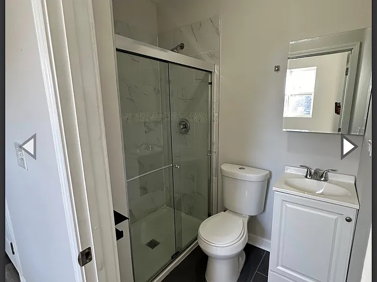 1004 S Oakley Blvd #3R — Photo 4
