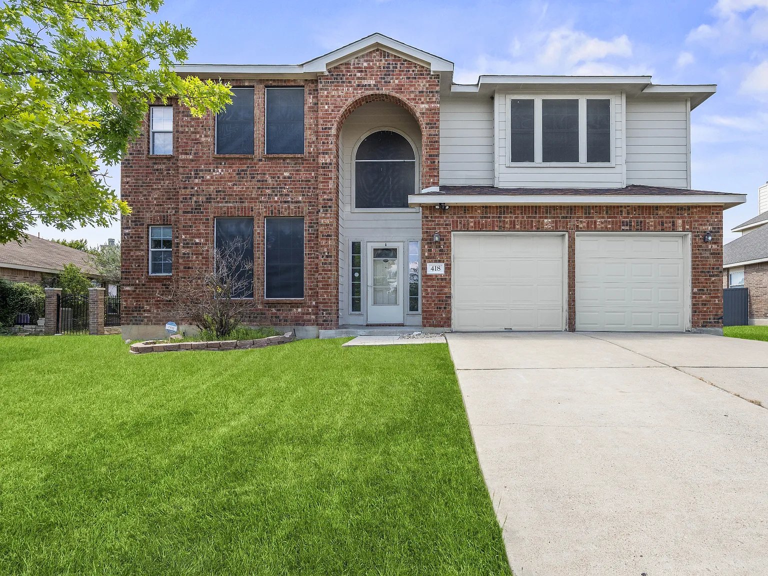 418 West Iowa Drive - 1 — Photo 2