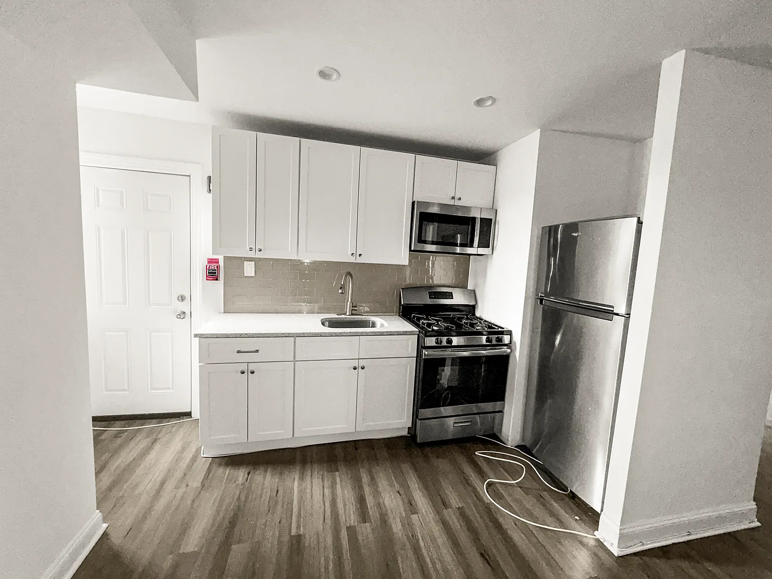 2 bed, $1,250 — Photo 3