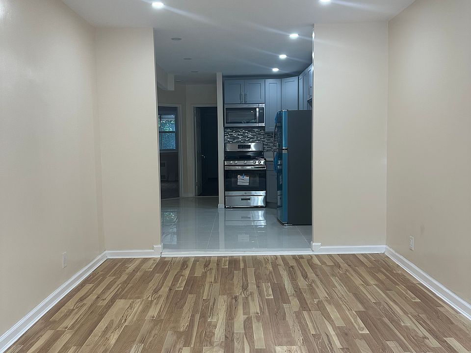 LIVING ROOM AFTER ENTERING APT