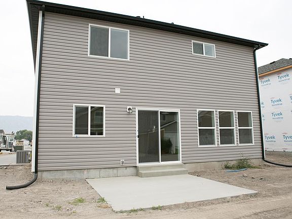 5th image of 705 W 200 S #Wghj9j