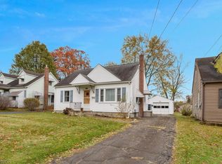 1621 Meadowbrook Ave, Youngstown, OH 44514