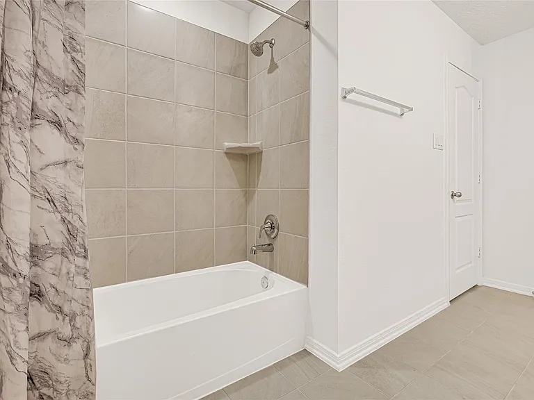 5510 Blackbird Ln — Photo 12