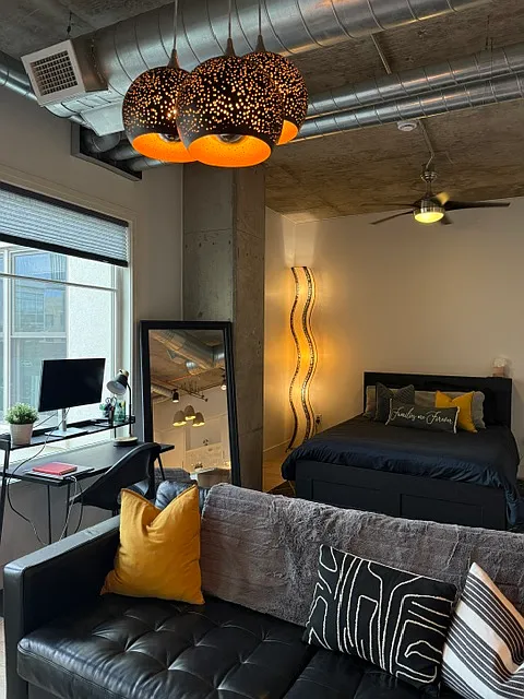 Studio, 692 sqft, $3,695 — Photo 4
