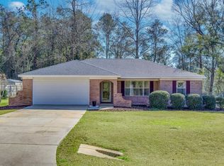 107 Shadow Oak Cir, Crawfordville, FL 32327