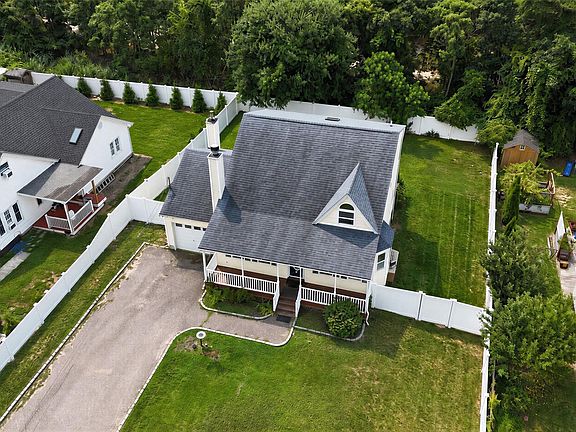 3rd image of 62 Lombardy Drive