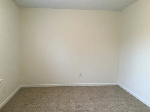 1308 Crestfield Dr — Photo 15