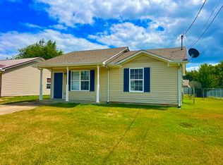 1115 Keith Ave, Oak Grove, KY 42262