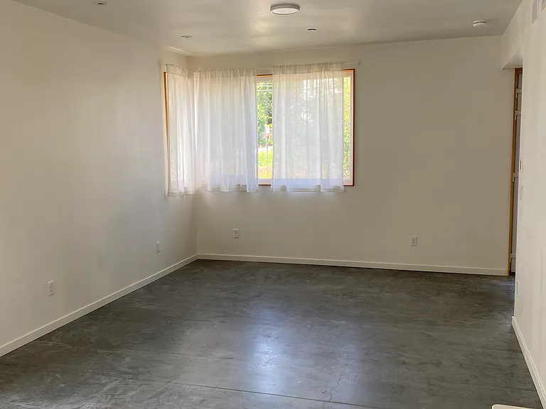 14 Freeman St — Photo 9