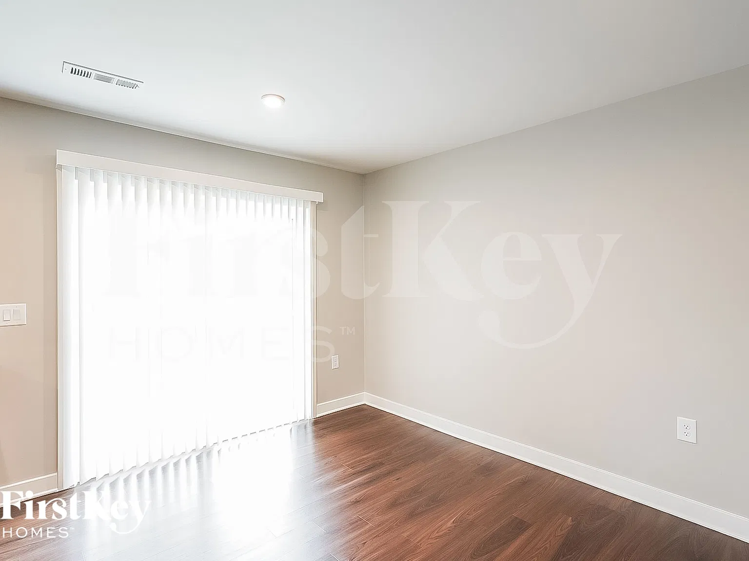 3 bed, 2.0 bath, 1533 sqft, $2,275 — Photo 4