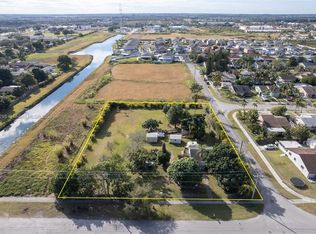 15860 SW 304th St, Homestead, FL 33033