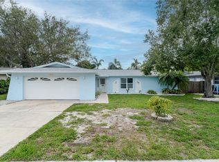8918 134th St, Seminole, FL 33776