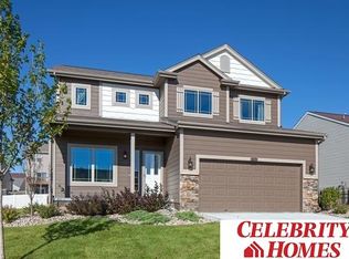 18916 Redwood St, Gretna, NE 68028