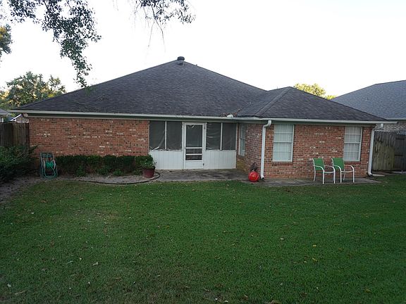 2nd image of 113 Settlers Ct