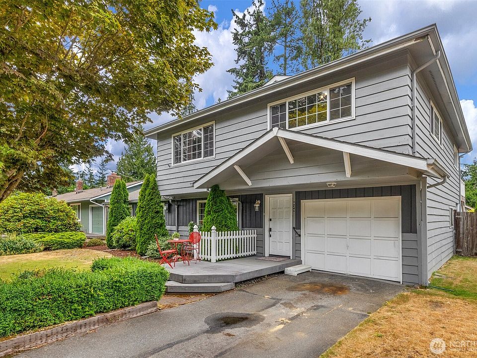 1st image of 824 NE 194th Street