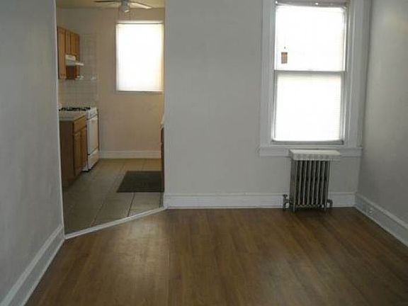 Dining Rm