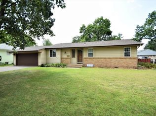 6913 Halifax Ave N, Brooklyn Center, MN 55429