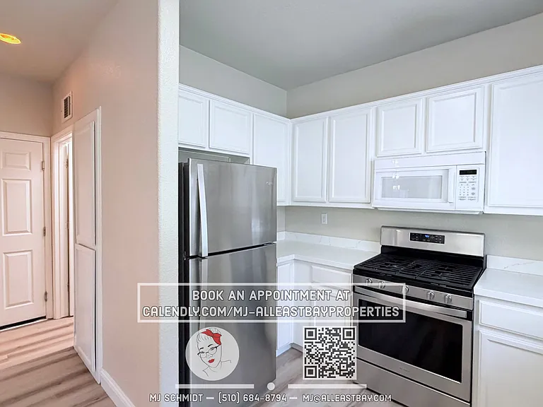 936 Yardley Pl — Photo 12