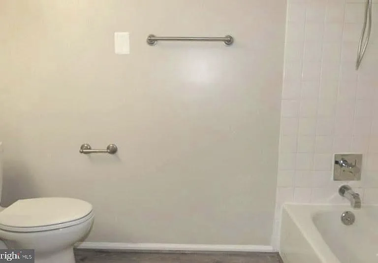 17325 Sandy Knoll Dr — Photo 17