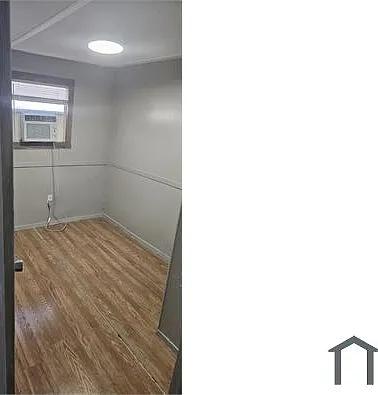 2310 S 50th St #7 — Photo 2
