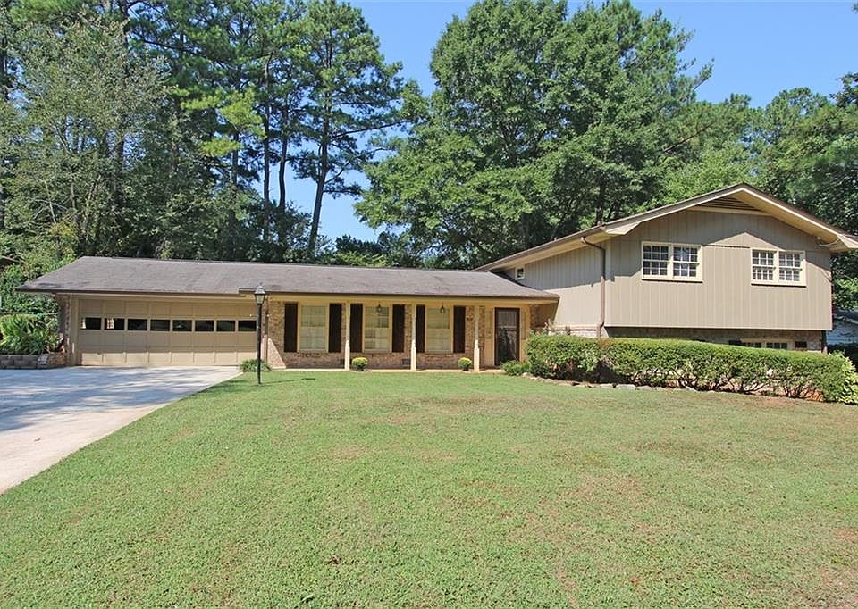 1st image of 2988 Evans Woods Dr