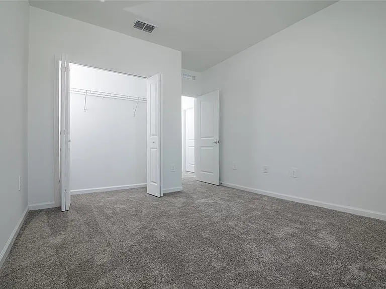 2642 Runners Cir — Photo 49