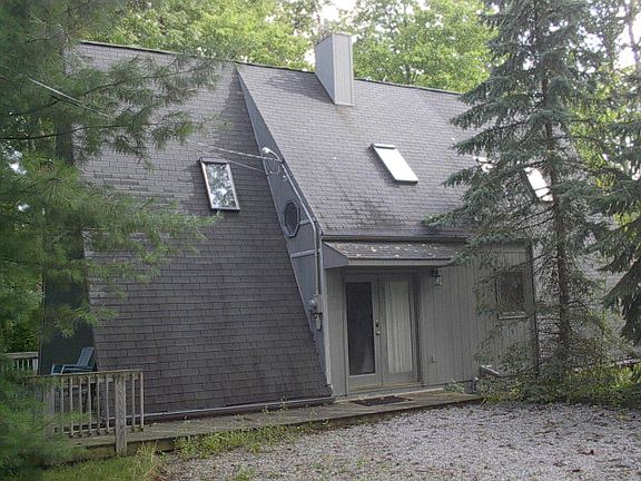 2nd image of 1469 Branca Ct