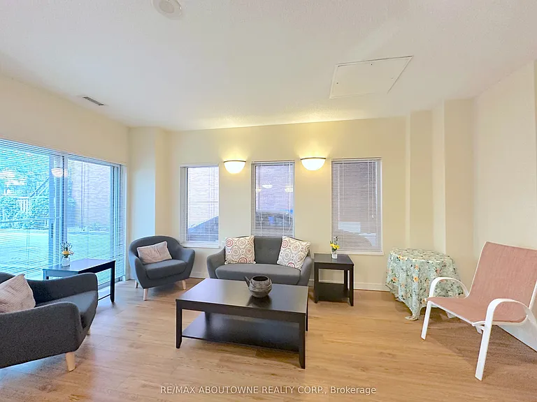 268 Merton St #205 — Photo 17