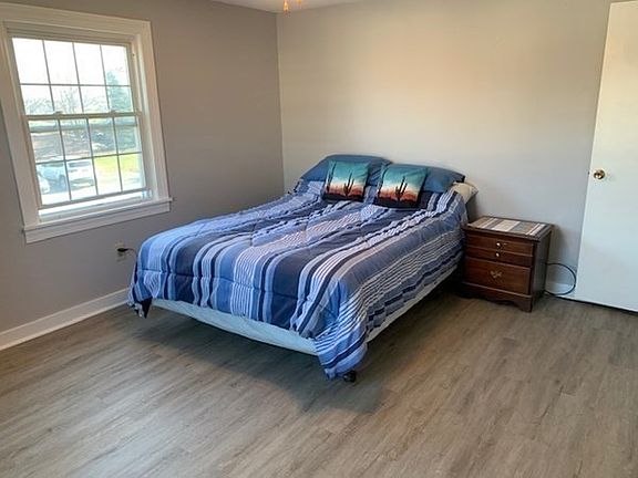 2nd image of 10 Woodman Way APT 15