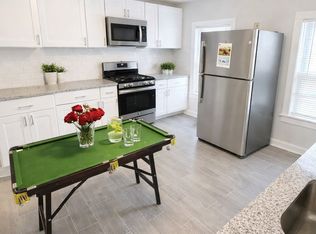 408 Wood St #2, Bristol, RI 02809