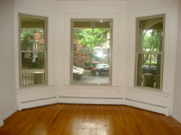 262 Dwight St #B
