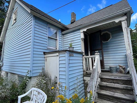 4th image of 2933 N Weil St #5