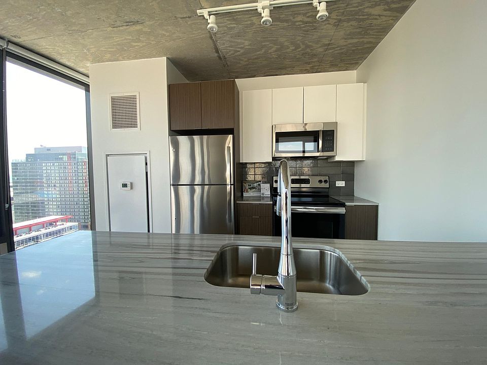 1st image of 2020 S Wabash Ave #710