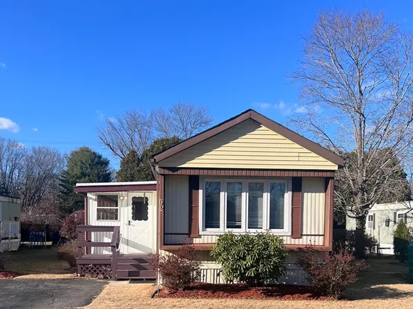 1340 County Street 52, Attleboro, MA 02703