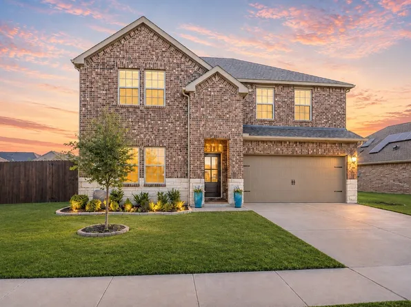 9828 Quail Pointe Rd, Aubrey, TX 76227