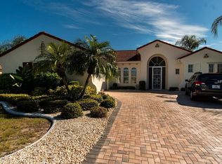 1220 Knights Gate Ct, Sun City Center, FL 33573