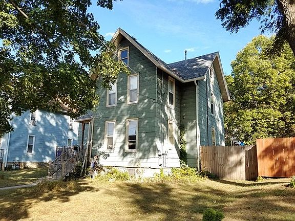 2nd image of 1610 5th Ave