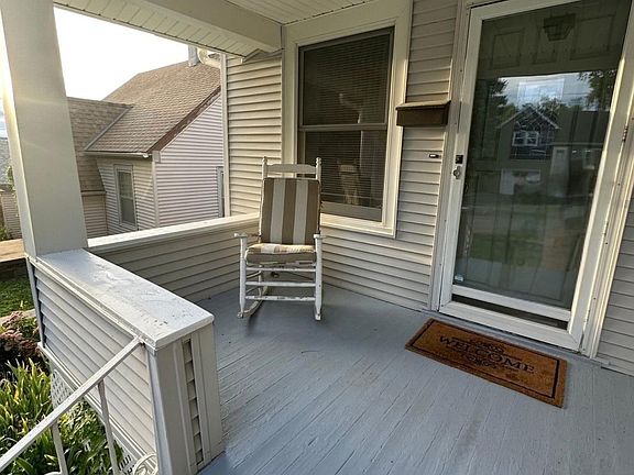 5th image of 6038 Hickory St