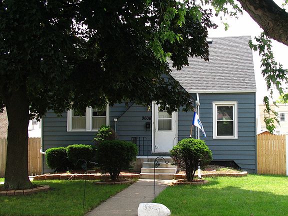 3rd image of 9606 S Tulley Ave