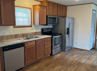 6 Adventure Rd #101, Louisville, KY 40216