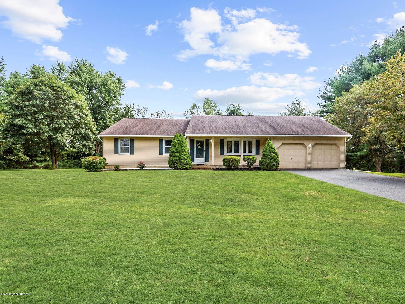 13 Crow Hill Lane, Freehold, NJ 07728 Zillow