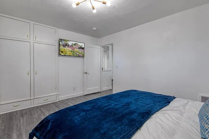 1614 W Boise Ave — Photo 14