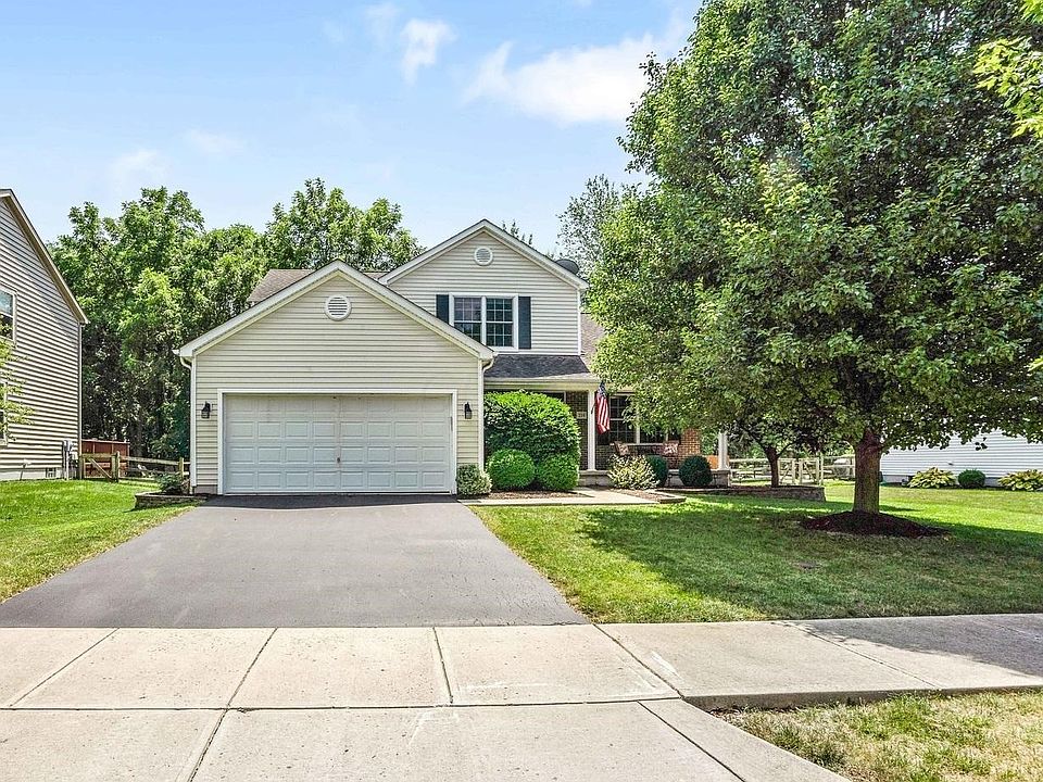1st image of 214 Crystal Petal Dr