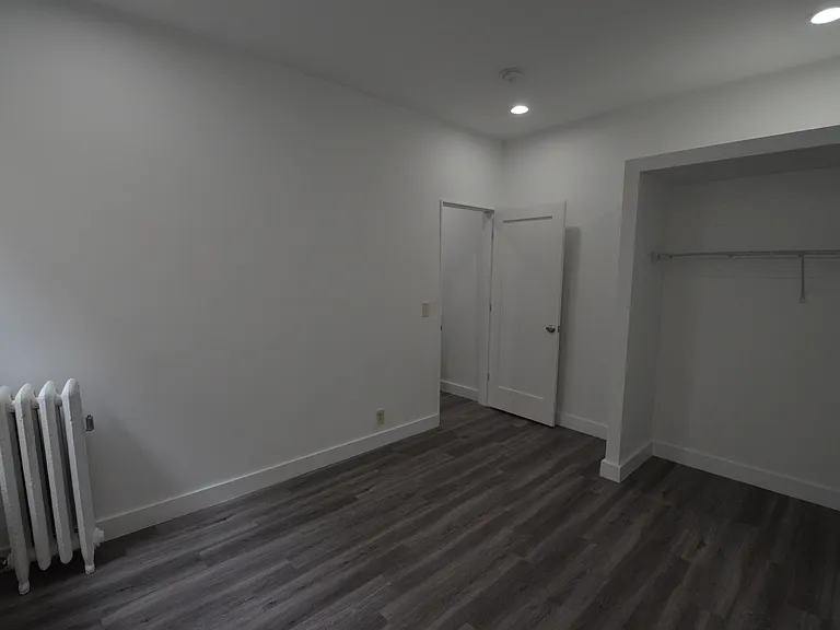 111 Peterborough St #2 — Photo 8