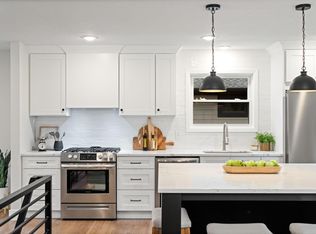 3908 W 42nd St, Edina, MN 55416